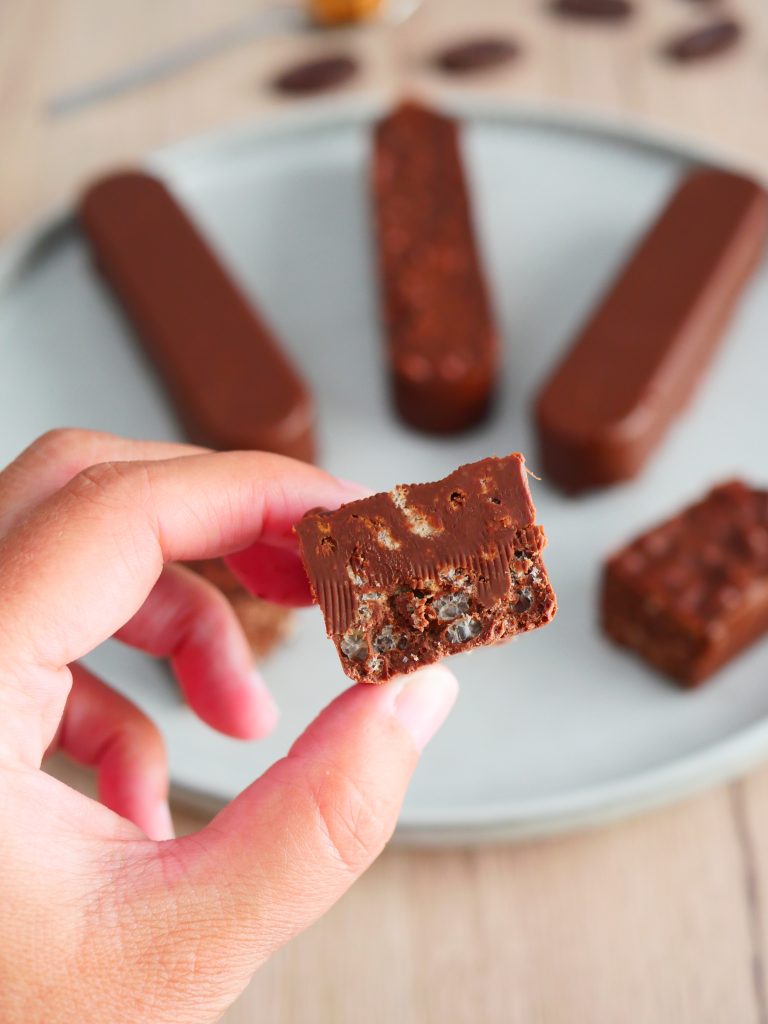 barre croustillante chocolat beurre de cacahuètes - dans la cuisine d'anais