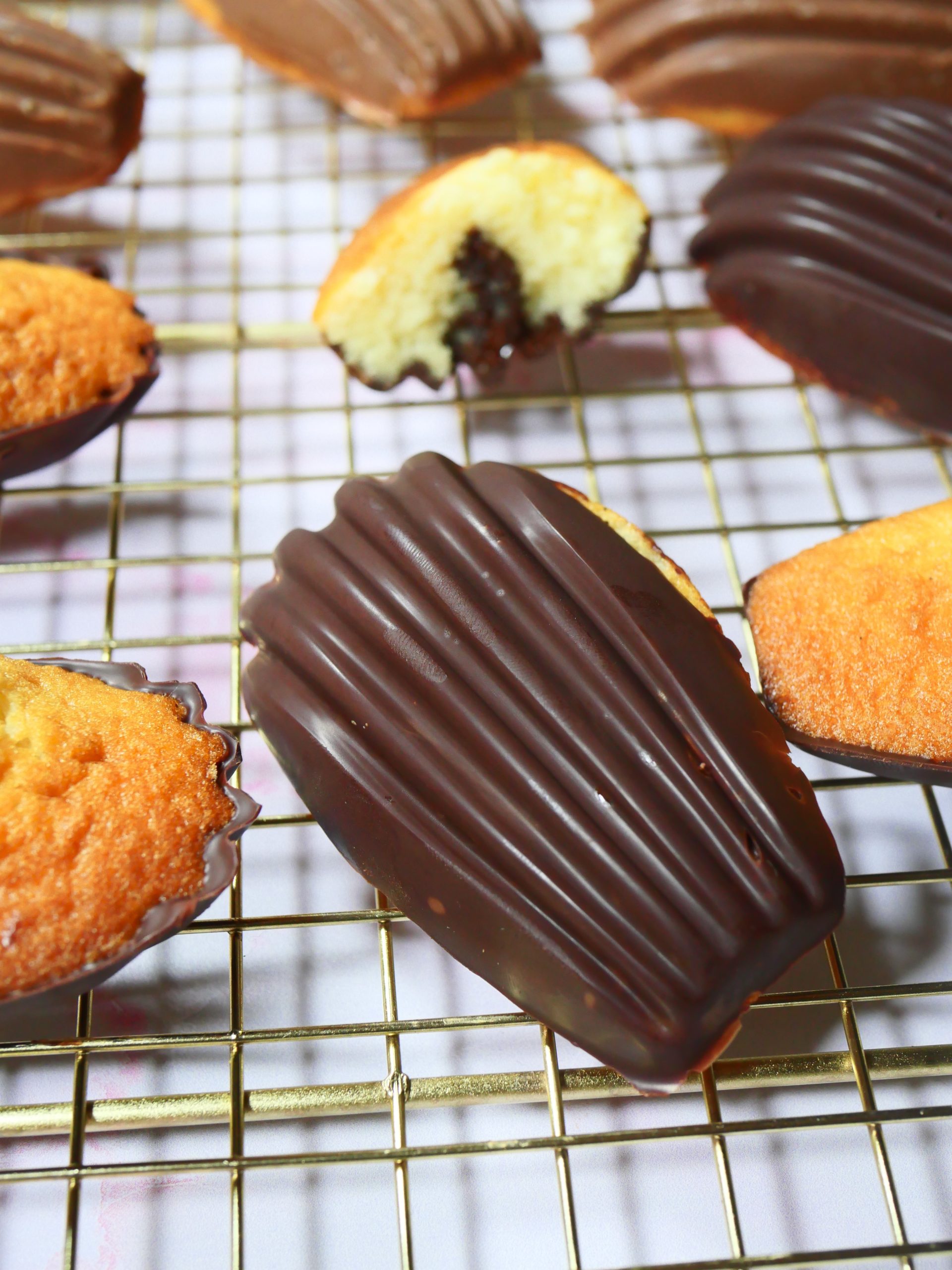 madeleine coque chocolat - dans la cuisine d'anais